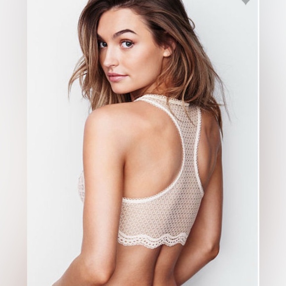 Victoria's Secret Lace Bralette in Cream - Picture 3 of 8